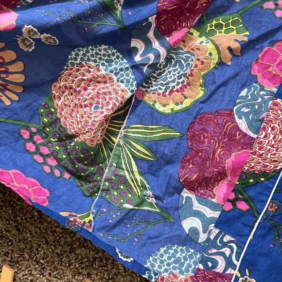 Vintage Lightweight Cotton Robe – Bold Floral Print, Belted Kimono Style - Picture 10 of 10